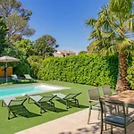 Provenzalische Mit Pool & Garten - Du Vallon By Sur La