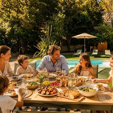 Vila Provenzalische Mit Pool & Garten - Du Vallon By Sur La