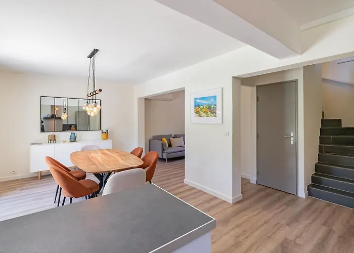 Provenzalische Mit Pool & Garten - Du Vallon By Sur La Villa *